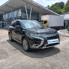 OUTLANDER PHEV AT 2019