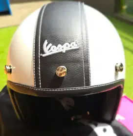 Helm original piaggio vespa ukuran XL