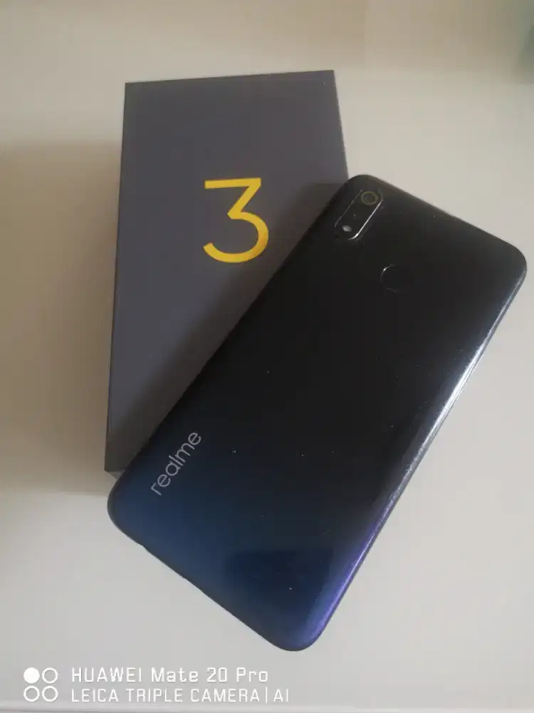 Realme 3 (3/64)