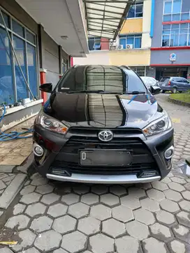 DP. 7jt Toyota Yaris TRD Sportivo Heykers AT / Matic 2017