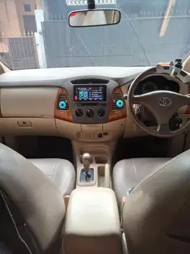 Toyota Kijang Innova 2005 Bensin