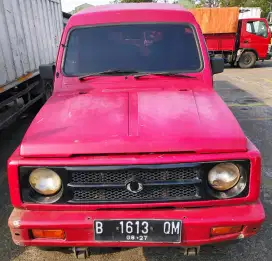 Suzuki katana GX tahun 2002 merah pajak panjang.an PT surat lengkap