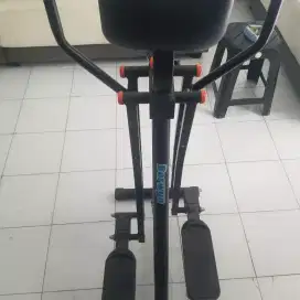 Jual Alat Gym Berwyn Air Walker Bekas