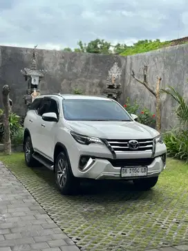 FORTUNER VRZ 2017 MATIC DIESEL ASLI BALI