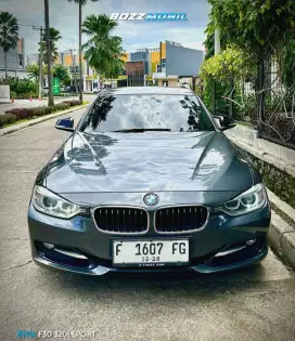 Dijual Cepat Mobil Simpanan Bmw 320i F30 matic tahun 2015