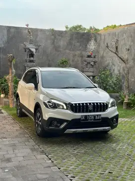 SUZUKI SX4 SCROSS 2019 MATIC ASLI BALI LOW KM