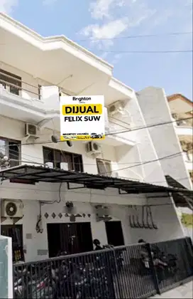 Dijual Rumah Kos 3 lt   Padang Pasir Siwalankerto