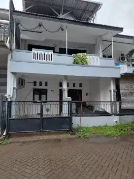 Dikontrakan murah rumah bukit palma citraland utara