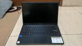 ASUS E1404GA I3 8/512 SSD