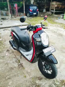 punya motor Scoopy tahun 2021 ss lengkap