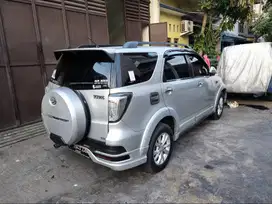 Daihatsu Terios R Adventure Manual MT Tahun 2016 Silver , 2015