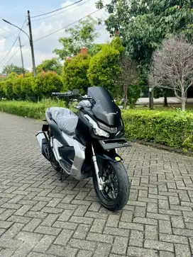 HONDA ADV 150 CBS KM 5rb TH 2022 NIK 2021