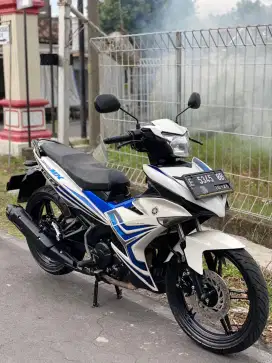 Yamaha Jupiter MX King 150 WHITE BLUE