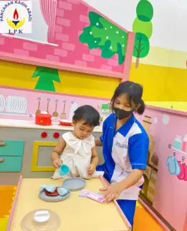 loker Art, Babysitter dan Perawat Lansia