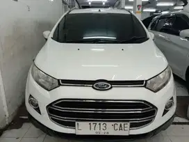 Ford Eco Sport titanium 2014 putih