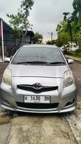 Toyota Yaris 2010 Bensin