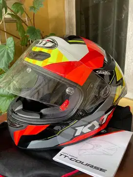 Helm kyt tt course JAUME MASIA