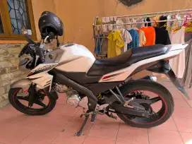 YAMAHA VIXION PUTIH TAHUN 2024 KM RENDAH