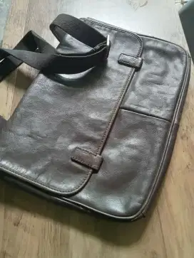 TAS KANTOR FOSSIL KUKIT ASLI