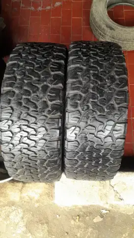 Ban copotan Bf Goodrich all terrain T/A KO2 275/55 R20 90% ..2pcs