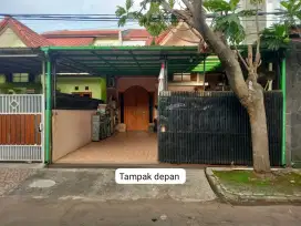 DI JUAL RUMAH BAGUS SIPA HUNi DALAM KOMPLEK DI ANTAPANI HARGA 1MAN