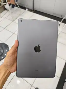 Ipad Gen 7 32 GB