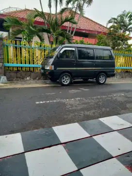 Daihatsu Zebra 1300CC Tahun 1992