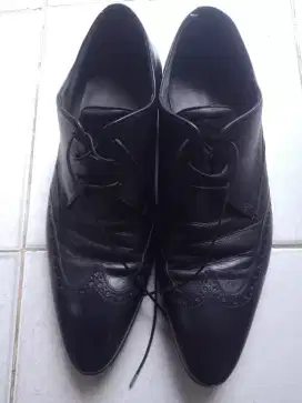 Sepatu pantofel Hugo Boss asli