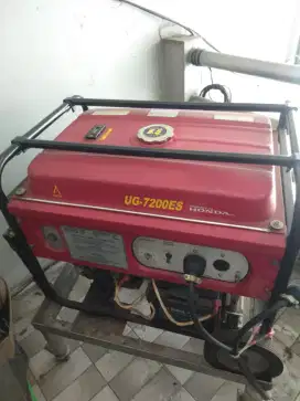 Genset Honda UG-7200ES second 5000 watt