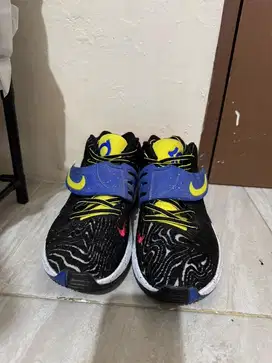 Sepatu Basket Unisex Ori KD14