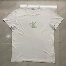 Kaos Calvin Klein size XL slimfit original