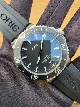 Jam Tangan Original Oris Aquis Black Ceramic Automatic Swiss Fullset