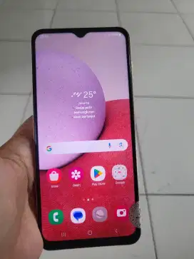 Samsung A13, batangan