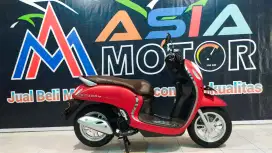 Honda Scoopy prestige RED matte 2021 low KM