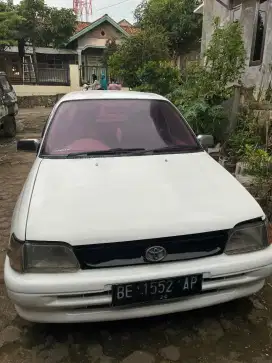 toyota starlet 1990