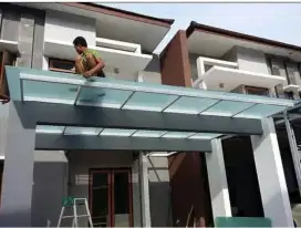 Kanopi kaca elegant