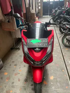 Dijual Cepat Honda PCX 160, 2022 Merah Doff