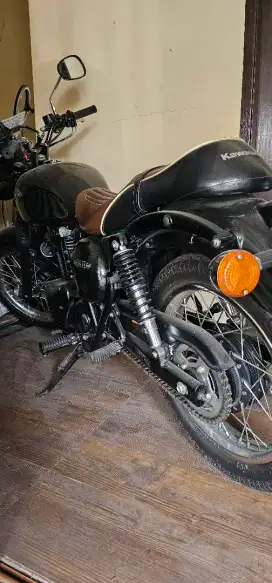 Motor klasik w250 2020