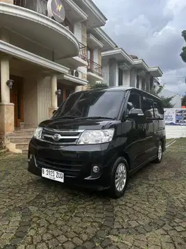 Daihatsu Luxio 2011 Bensin