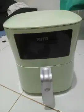 Dijual Air Fryer Merk MiTO 650watt