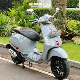 Vespa SPRINT 150 IGET ABS LED FACELIFT Tahun 2019 WARNA ABU GLOSSY PE