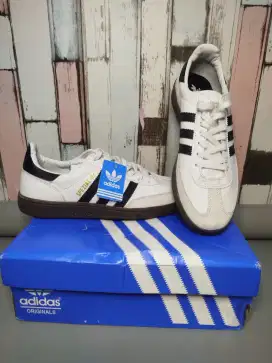 Sepatu Adidas Spezial