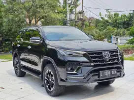 VRZ 2.4 GR AT 2022 Tgn Pertama Simpanan