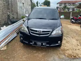 Avanza 2011 1.3 G