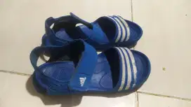 sandal adidas size 39 preloved