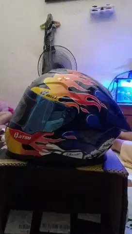 DIJUAL CEPAT HELM JITSU