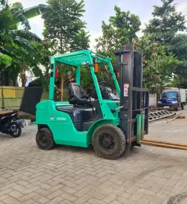 Forklift Mitsubishi 2.5 ton