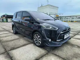 toyota sienta Q 1.5 at bisa kami bantu TDP 5jt sampe aprrove 2018