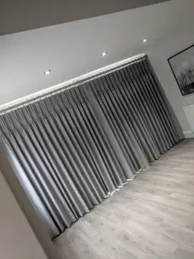 Jual tirai jendela gordyn hordeng gorden wallpaper dinding rollblind v