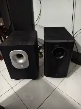 Subwoofer onkyo skw 658 dan JBL 260/230